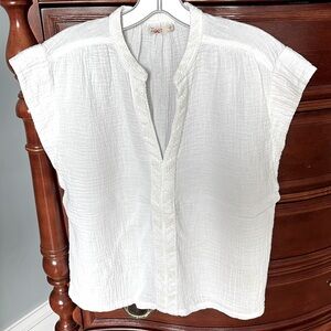 Faherty White V-Neck Shirt